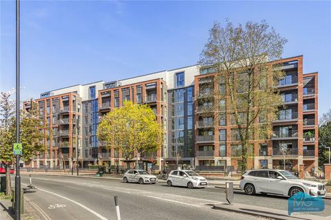Green Lanes, Winchmore Hill, London, N21 2 bed apartment for sale