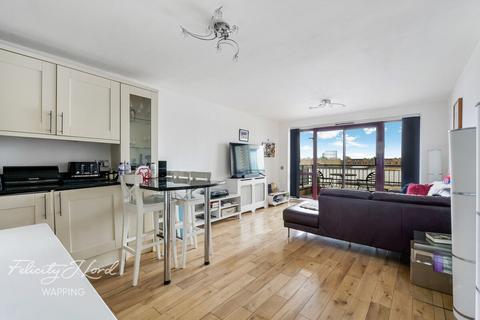 Wapping High Street, London E1W 2 bed apartment for sale