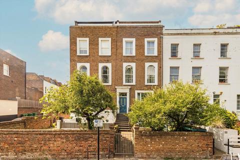 Queens Crescent, London NW5 2 bed flat for sale