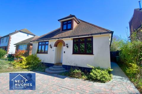 Mount Drive, Park Street, St. Albans... 5 bed detached house for sale
