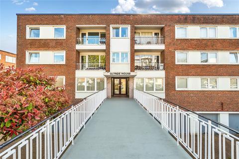 Palmeira Avenue, Hove, East Sussex 2 bed apartment for sale