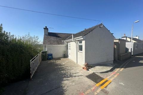 Brynffynnon, Y Felinheli, Gwynedd, LL56 2 bed semi