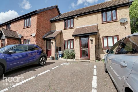 Gilson Close, Chelmsford 2 bed maisonette for sale