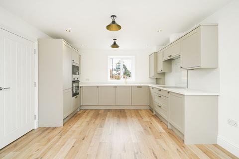 Manor Farm Mews, Sheffield S21 2 bed cottage for sale