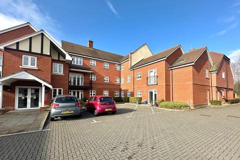 Hempstead Road, Bovingdon HP3 2 bed apartment for sale