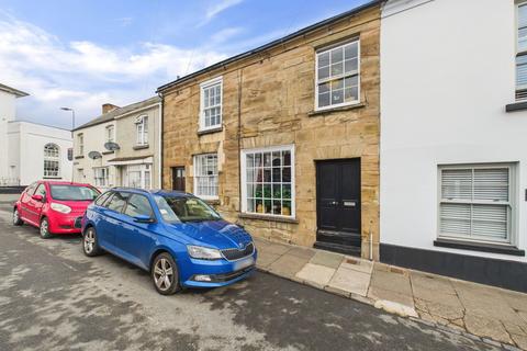 2 bedroom cottage for sale