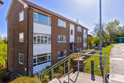 Westdene Drive, Brighton 2 bed apartment for sale
