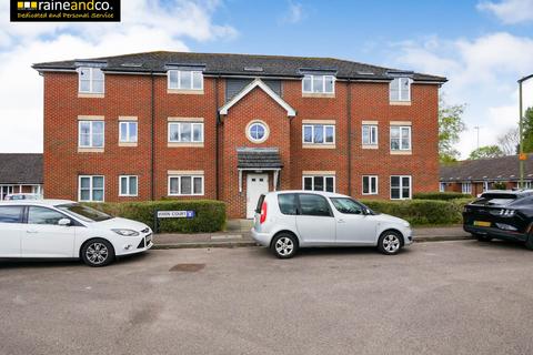 Vixen Court, Hatfield 2 bed apartment for sale