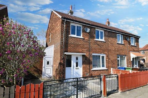 2 bedroom semi-detached house for sale