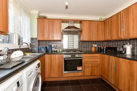 Slaugham Court, Crawley RH11 3 bed terraced house for sale