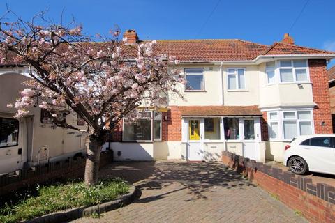 Castle Grove, Fareham PO16 3 bed terraced house for sale