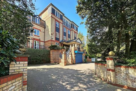 Racefield Road, Altrincham 2 bed apartment for sale