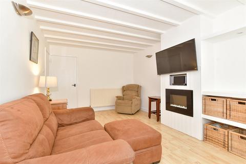 Chestnut Walk, Pulborough RH20 2 bed terraced house for sale