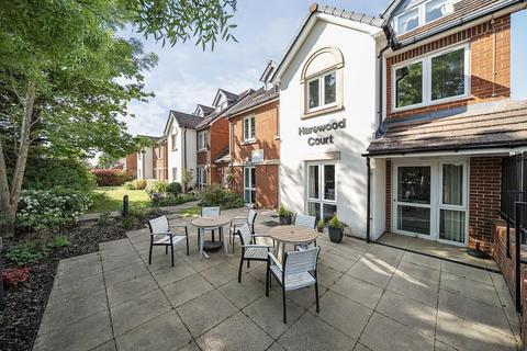 Limpsfield Road, Warlingham, Surrey... 2 bed flat for sale