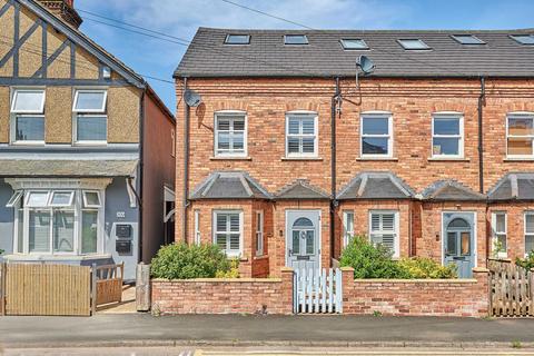 Camp Road, Hertfordshire AL1 3 bed end of terrace house for sale