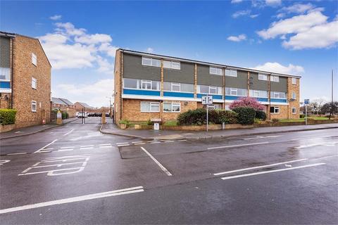 Gibson Court, Ditton Road, Langley SL3 2 bed apartment for sale