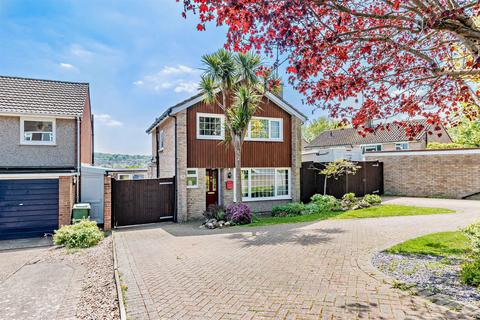 Greystones Road, Bearsted, Maidstone 3 bed detached house for sale