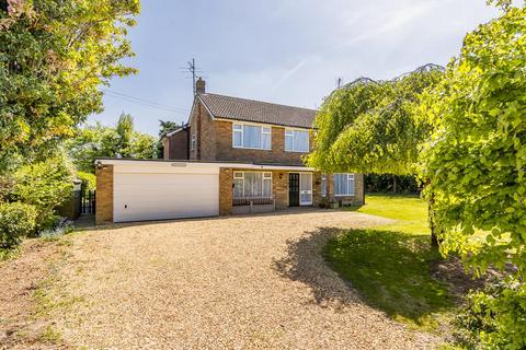 Horseshoe Road, Spalding 4 bed detached house for sale
