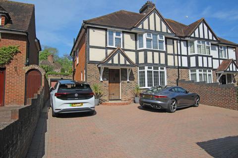 Willingdon Road, Eastbourne, BN20 9AJ 4 bed semi