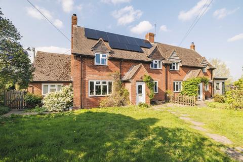 Herberts Hill, Llangarron... 3 bed semi