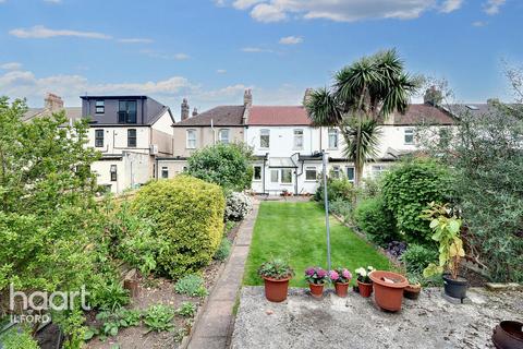Park Road, Ilford 4 bed terraced house for sale