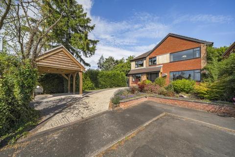 Off Venns Lane,  Hereford,  HR1 3 bed detached house for sale