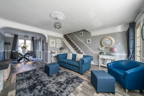 Claremont Road, Hextable, Swanley, BR8 3 bed terraced house for sale