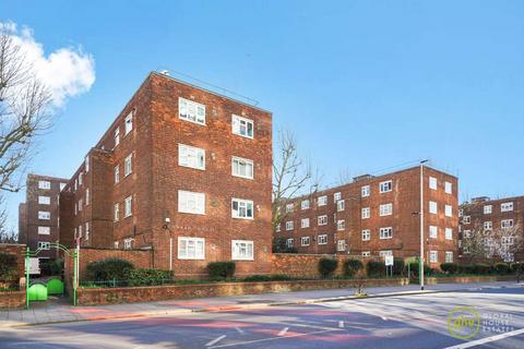 Conrad House, Nine Elms, London 2 bed flat for sale