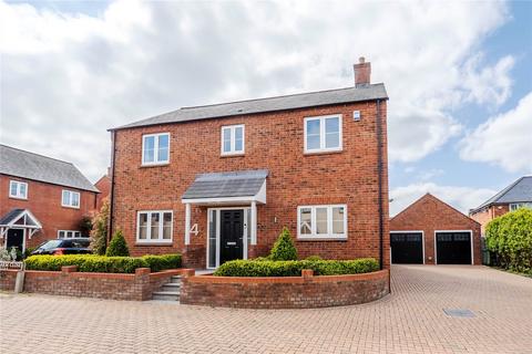 Brook Farm Close, Bucks MK17 4 bed detached house for sale