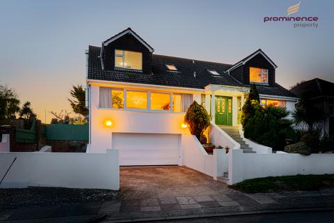 Ashdown Avenue, Saltdean, Brighton 5 bed detached house for sale