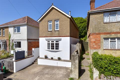 Colenutts Road, Ryde, Isle of Wight 3 bed detached house for sale
