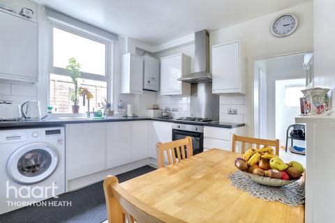 Whitehall Road, Thornton Heath 1 bed flat for sale