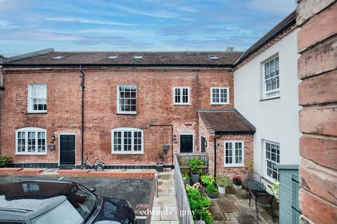 Beatrice Court, Lichfield, WS13 6UF 3 bed townhouse for sale