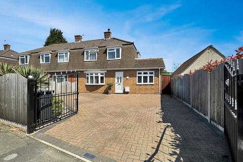 The Avenue, Patchway Comon, Bristol BS34 3 bed semi