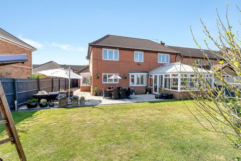 Laburnum Way, Loughborough LE11 4 bed detached house for sale