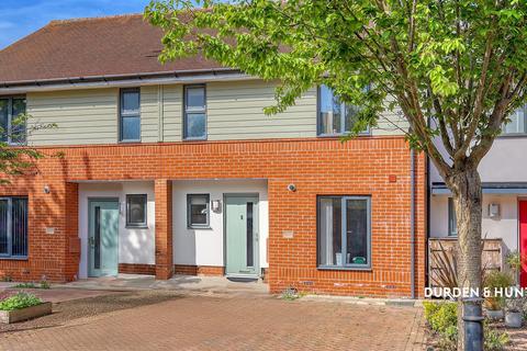 Old Chapel Drive, Colchester CO3 3 bed terraced house for sale
