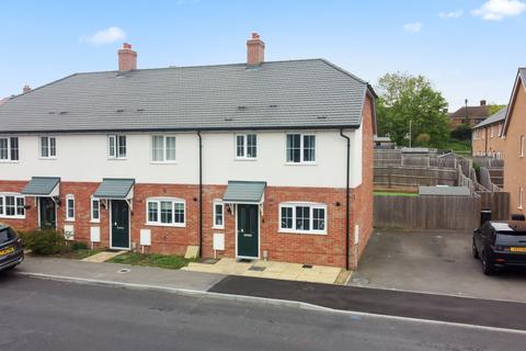 Cornfield Drive, Gravesend 3 bed end of terrace house for sale