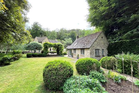 Bismore, Eastcombe, Stroud... 3 bed detached house for sale