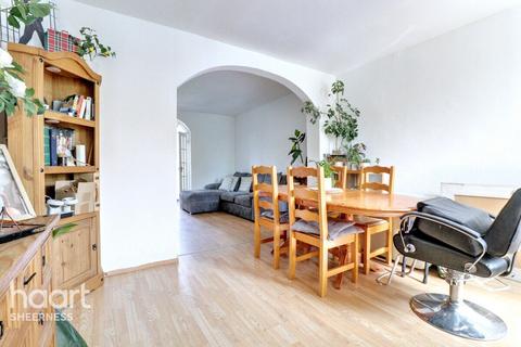 Plough Road, Eastchurch 2 bed terraced house for sale