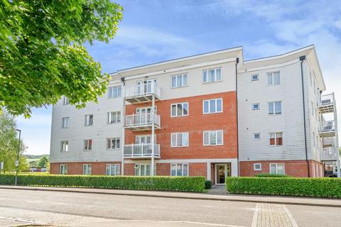 High Wycombe,  Buckinghamshire,  HP11 2 bed flat for sale