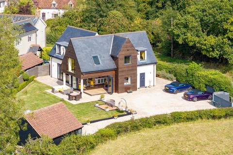 Rushden Road, Sandon SG9 3 bed detached house for sale