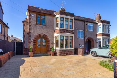 Rossall Grange Lane,  Fleetwood, FY7 4 bed semi