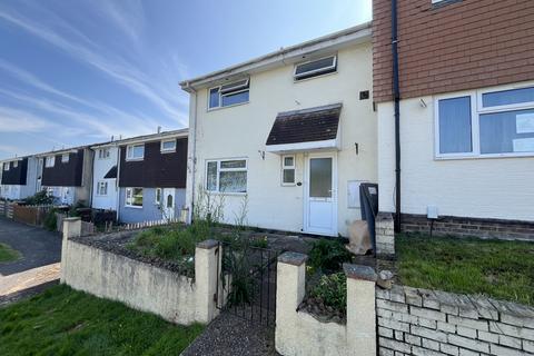 Spitfire Close, Chatham, Kent, ME5 3 bed end of terrace house for sale