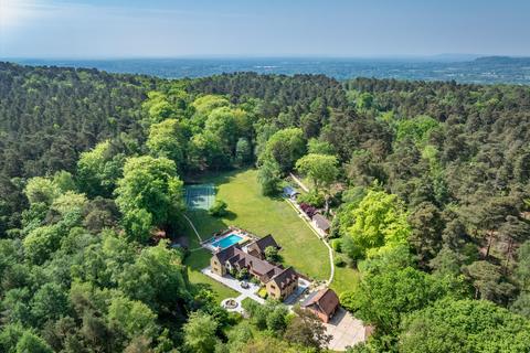 Row Lane, Albury, Guildford, Surrey, GU5 5 bed detached house for sale