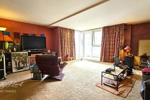 Vogans Mill, Mill Street, SE1 3 bed apartment for sale