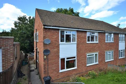 The Crescent, Tilsdown, Dursley, GL11... 2 bed maisonette for sale