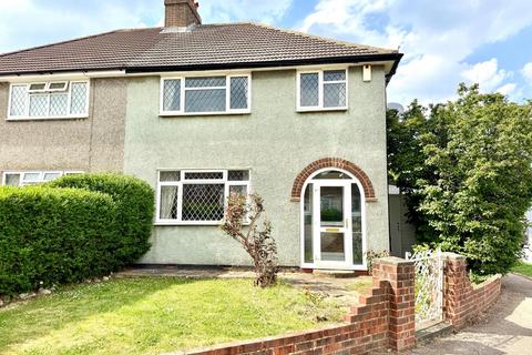 Ashtead 3 bed semi
