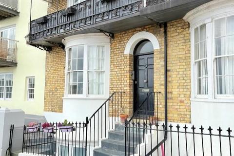 Kent Terrace, Ramsgate CT11 2 bed house for sale