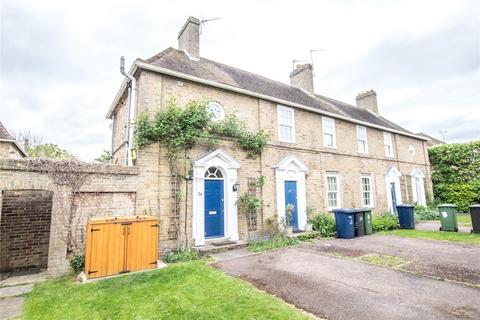 Howes Place, Cambridge... 2 bed maisonette for sale
