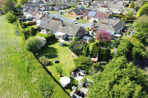 2 bedroom semi-detached bungalow for sale